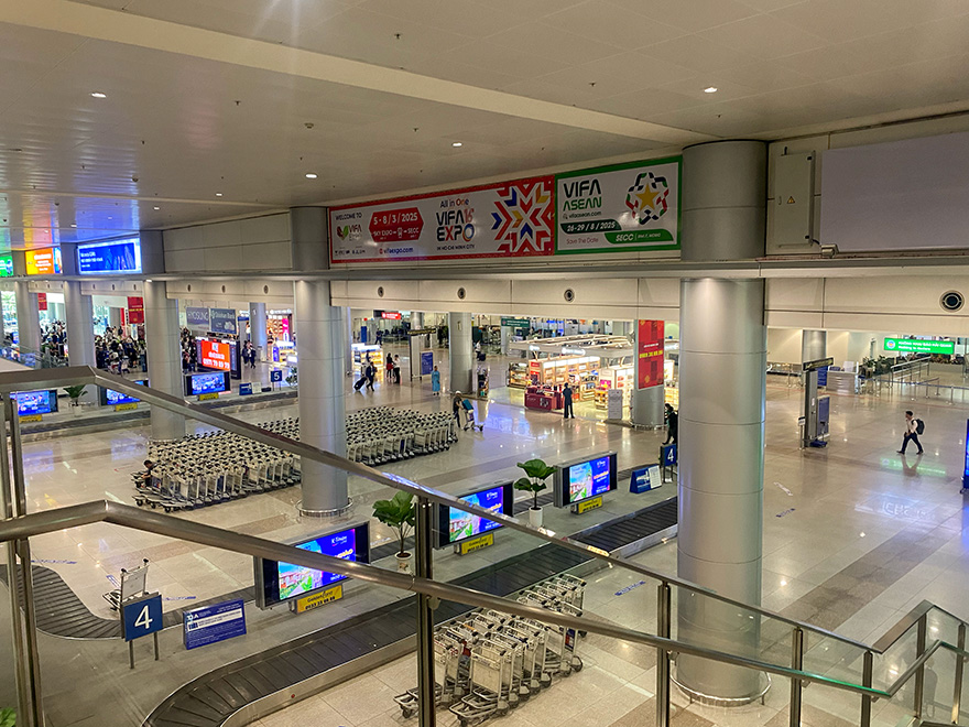 タンソンニャット国際空港